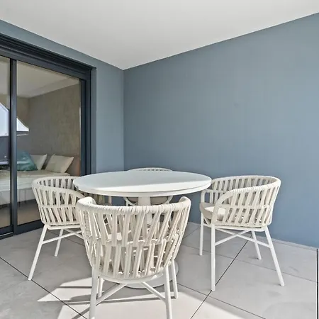 Serene Retreat With Sea Views Near Estepona-rdr469