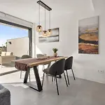 Serene Retreat With Sea Views Near Estepona-rdr469 Apartamento
