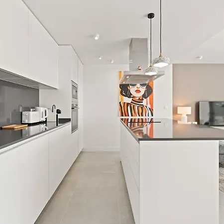 Serene Retreat With Sea Views Near Estepona-rdr469 *